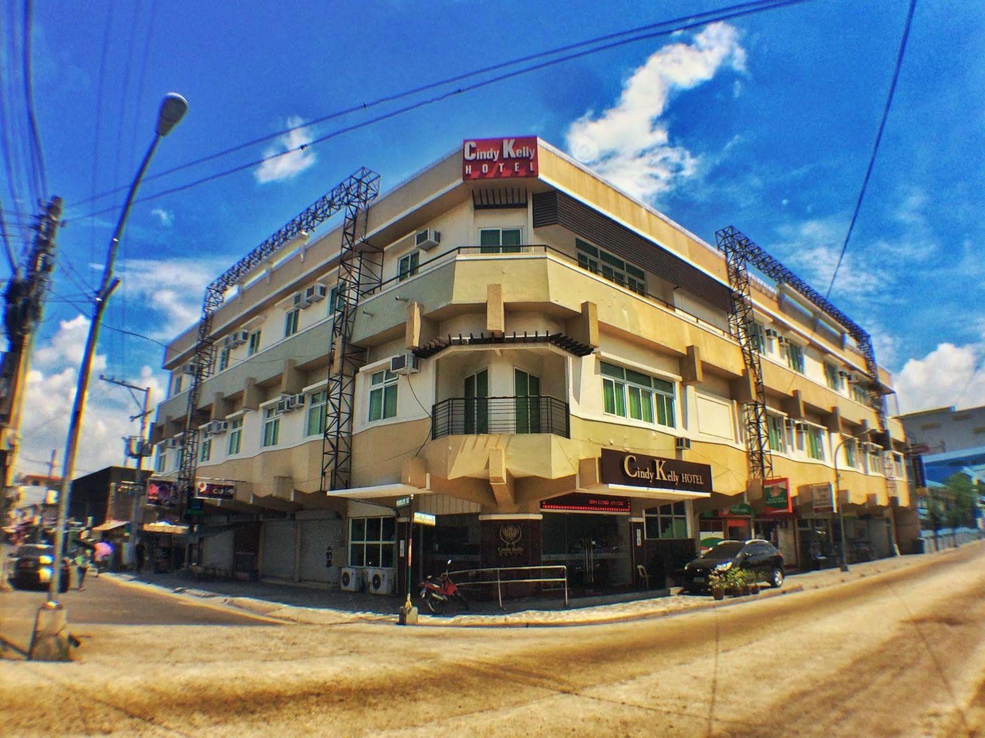 辛迪凯利大酒店 奥隆阿波 外观 照片